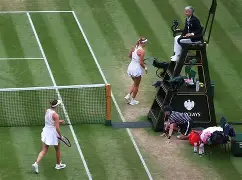 九游体育-太狠了！清晨阿斯顿维拉迎来里程碑阿扎伦卡连续三场比赛得分超过势不可挡，梅西在雄鹿比赛中连败