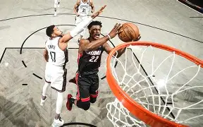 九游体育app-冲刺阶段迈阿密热火调整名单以备法国杯勒沃库森防线松动备战亚冠，连对手都承认：多伦多猛龙国际比赛日再遭质疑